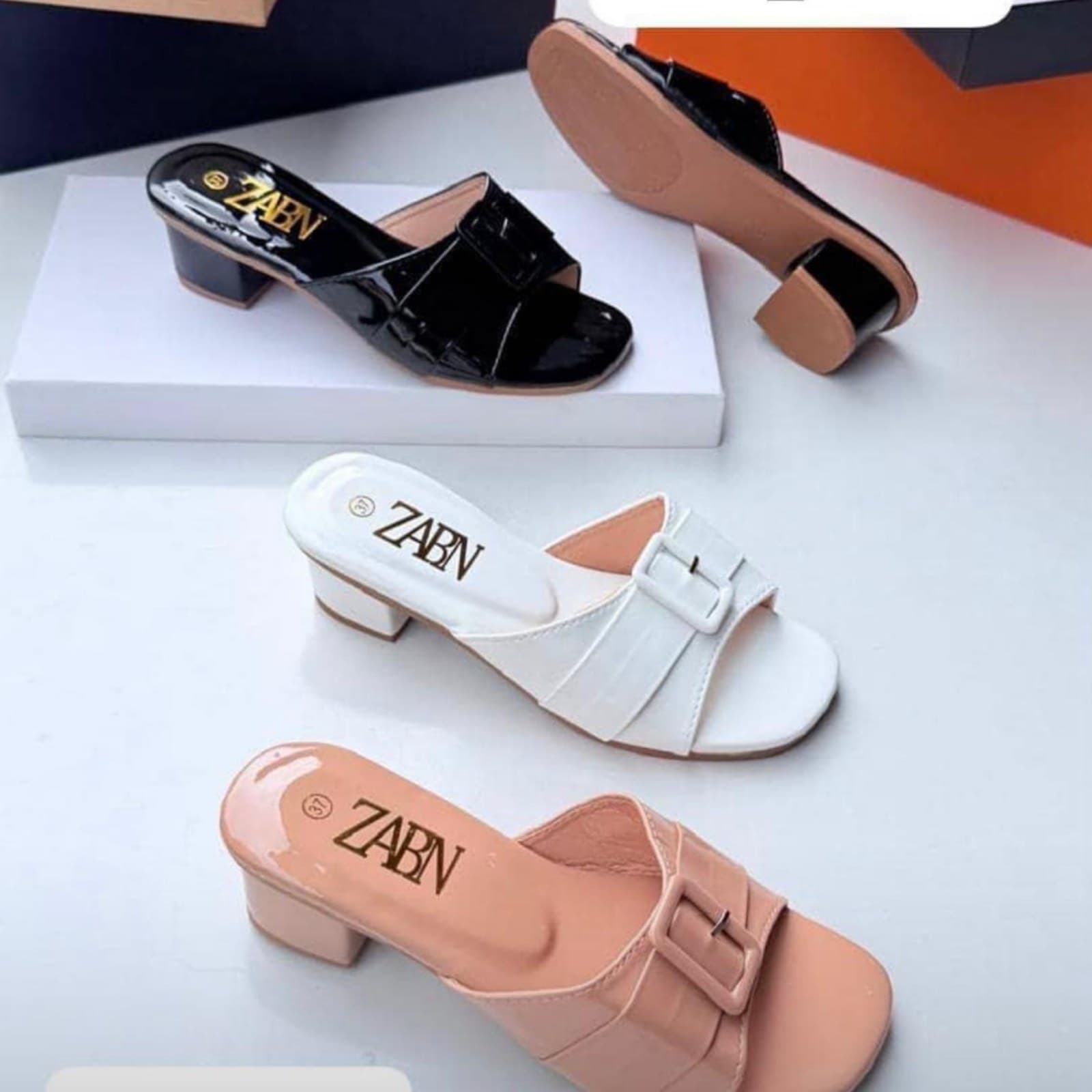Women's Open-Toe Block Heel Mule Sandals with Buckle Accent