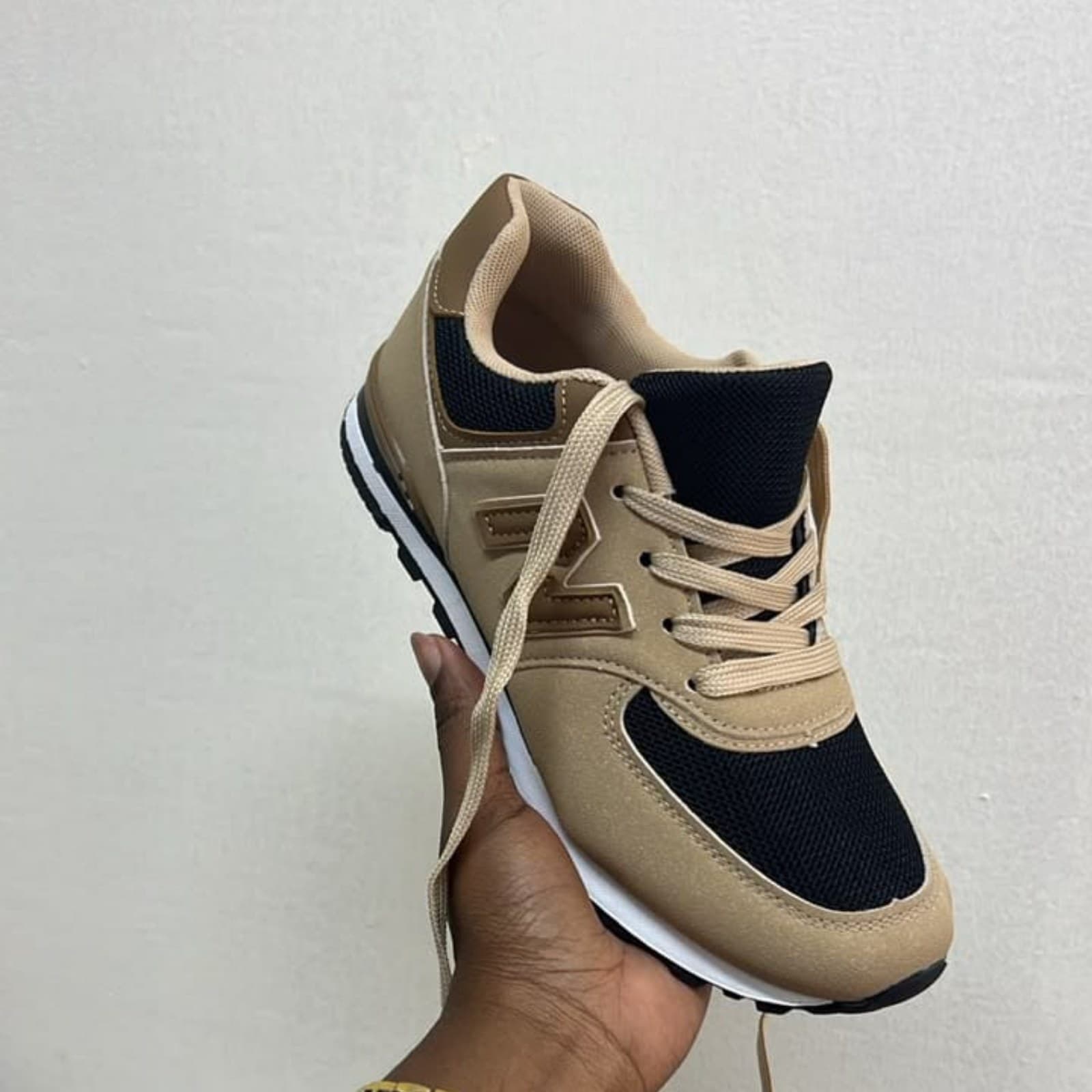 Men's Retro 574 Style Suede Mesh Running Sneakers