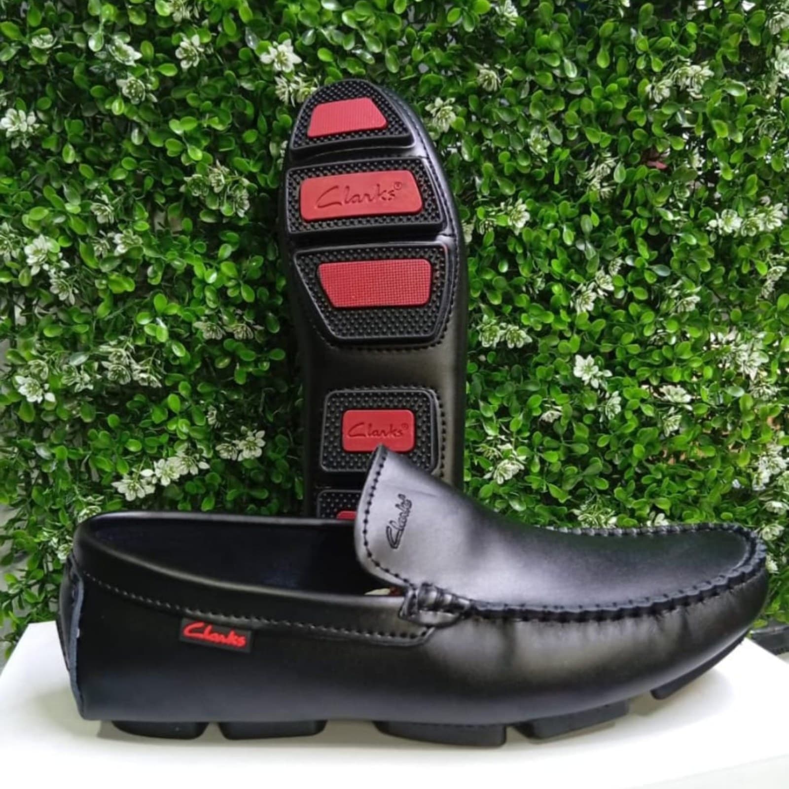 Men's Leather Casual Slip-On Driving Loafers.